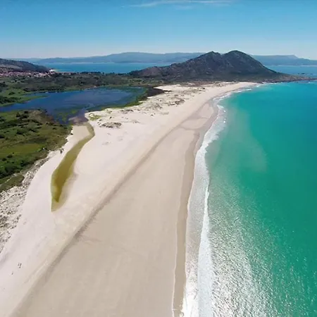 En Carnota, Al Lado De La Playa كارنوتا